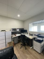 7/186 Douglas Street Oxley QLD 4075 - Image 3