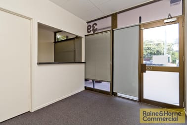 4/39 Elgin Street Alderley QLD 4051 - Image 2
