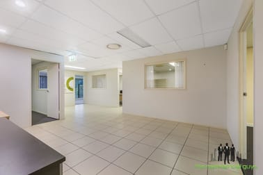 2B/22 Premier Cct Warana QLD 4575 - Image 2