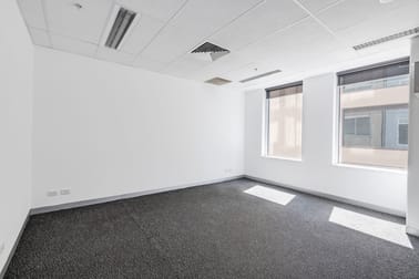 610/2 Queen Street Melbourne VIC 3000 - Image 2