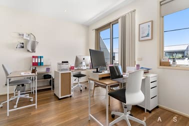 2A/58 Anderson Street Yarraville VIC 3013 - Image 2