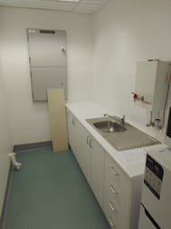 Unit 4/20 Napier Close Deakin ACT 2600 - Image 3