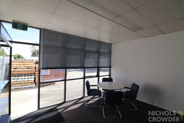 9 Aster Avenue Carrum Downs VIC 3201 - Image 3