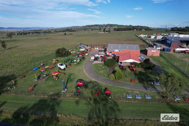 87 Ogilvie Road Warwick QLD 4370 - Image 1