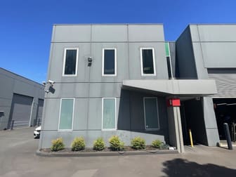 Unit 8 / 11 Sabre Dr Port Melbourne VIC 3207 - Image 1