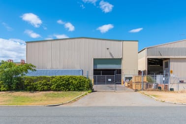 5 Kalmia Way Bibra Lake WA 6163 - Image 3