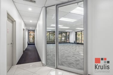 Click to view all images Level 1, Suite 106/22-28 Edgeworth David Avenue Hornsby NSW 2077 - Image 3