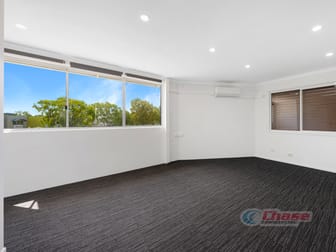 2/53 Riverside Place Morningside QLD 4170 - Image 2