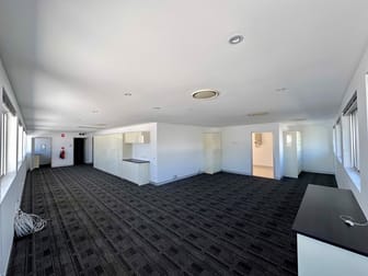 20/2-6 Beach Road Maroochydore QLD 4558 - Image 2