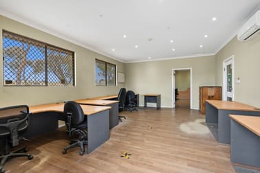 6 Haworth Court Breakwater VIC 3219 - Image 3