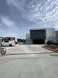 4/18 Harrison Ct Melton VIC 3337 - Image 2