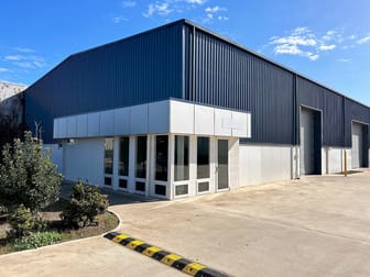33 Farrow Cct Seaford SA 5169 - Image 1