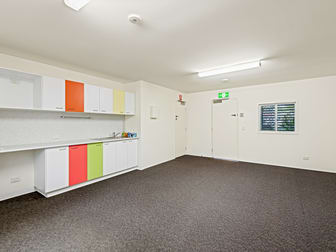2 & 3/109 Waverley Road Camp Hill QLD 4152 - Image 3