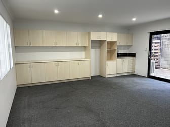 8/30-34 Octal Street Yatala QLD 4207 - Image 2