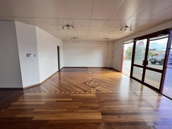 2/18 Enterprise Crescent Malaga WA 6090 - Image 2
