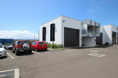 34/5-11 Waynote Place Unanderra NSW 2526 - Image 1