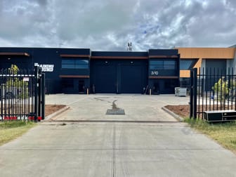 10 Suffolk Street Rosebud VIC 3939 - Image 2