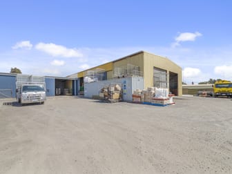 89 Wallace Street Colac VIC 3250 - Image 2