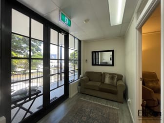 8/6 Vanessa Boulevard Springwood QLD 4127 - Image 2