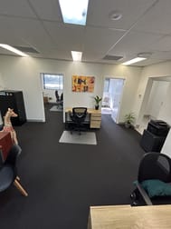 11/79 West Burleigh Road Burleigh Heads QLD 4220 - Image 2