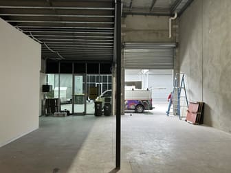 8-177 Salmon St Port Melbourne VIC 3207 - Image 3