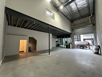 8-177 Salmon St Port Melbourne VIC 3207 - Image 1