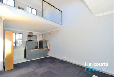 5/8 Day Road Rockingham WA 6168 - Image 2