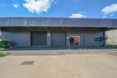 8 Queen Street Bundaberg North QLD 4670 - Image 1