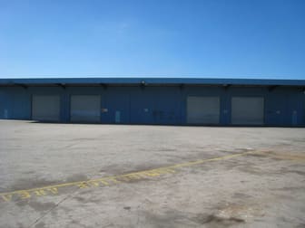 2 Silverton Close Laverton North VIC 3026 - Image 3