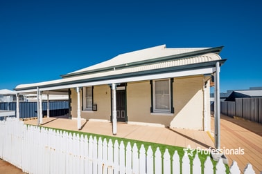 9 Urch Street Beresford WA 6530 - Image 1