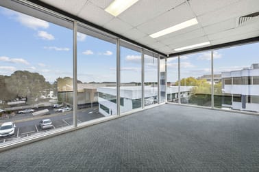 3/22 Napier Close Deakin ACT 2600 - Image 3