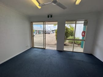 2/152 Boat Harbour Drive Pialba QLD 4655 - Image 2