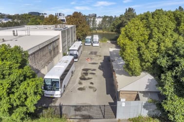 Click to view all images 23 Burrows Road South St Peters NSW 2044 - Image 2