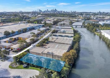 Click to view all images 23 Burrows Road South St Peters NSW 2044 - Image 3