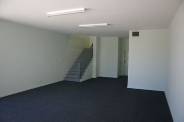 UNIT 2/12 SELHURST STREET Coopers Plains QLD 4108 - Image 2