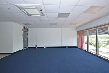 8/83 Coonawarra Road Winnellie NT 0820 - Image 3