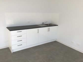 2/3 Ryeland Court North Geelong VIC 3215 - Image 3