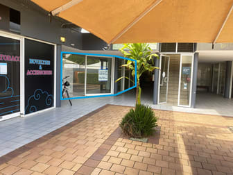 2/10 Thomas Street Noosaville QLD 4566 - Image 2