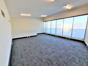 207/117 Old Pittwater Road Brookvale NSW 2100 - Image 2