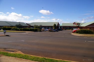 3a/462 West Street Kearneys Spring QLD 4350 - Image 3