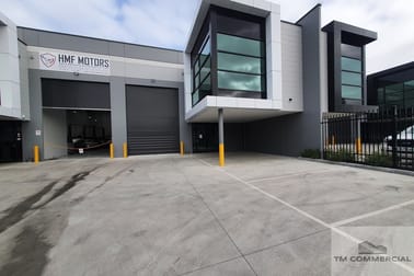 2/19 Morialta Road Cranbourne West VIC 3977 - Image 2