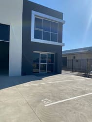 2/15 Ring Street Neerabup WA 6031 - Image 2
