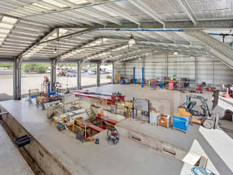 Whole of the property/27 Somerset Road Gracemere QLD 4702 - Image 3