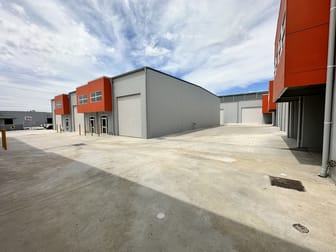 3 & 4/20-24 Tom Thumb Avenue South Nowra NSW 2541 - Image 3