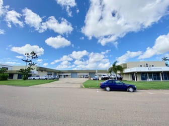 Unit 2/46-50 Hugh Ryan Drive Garbutt QLD 4814 - Image 1