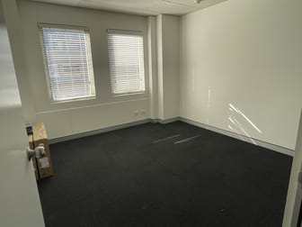 4A/32-34 Florence Street Hornsby NSW 2077 - Image 3