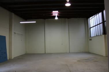 4/10 Remont Court Cheltenham VIC 3192 - Image 2