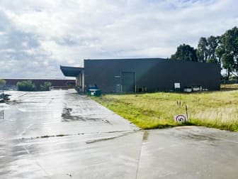 4 Jayne Court Dandenong South VIC 3175 - Image 2