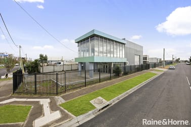 46 Balfour Avenue Sunshine North VIC 3020 - Image 2