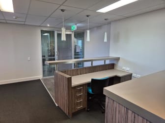 4/189 Abbott Street Cairns City QLD 4870 - Image 2